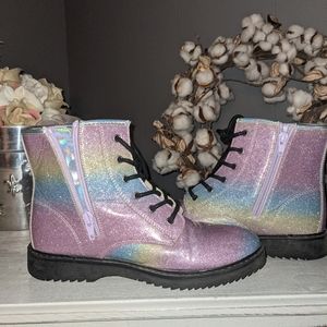 Children's Place rainbow boots size 5 youth